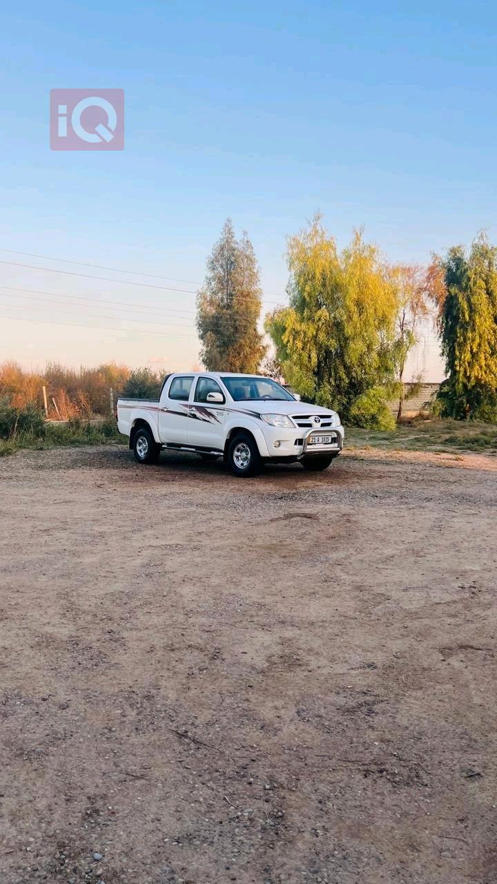 تويوتا هايلوكس